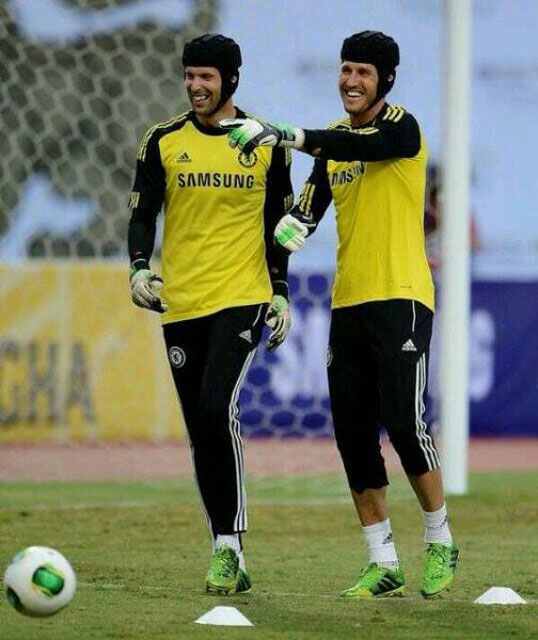 Avec Cech